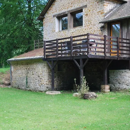 Les Bambous, Avec Piscine, Tennis Et Privatif Guerquesalles