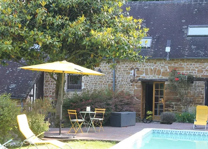 Les Bambous, Avec Piscine, Tennis Et Privatif Сasa de vacaciones *