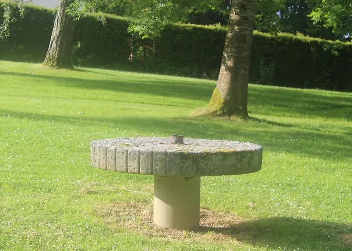 Les Bambous, Avec Piscine, Tennis Et Privatif