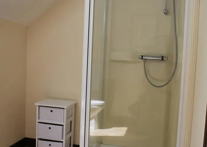 Les Bambous, Avec Piscine, Tennis Et Privatif * Guerquesalles